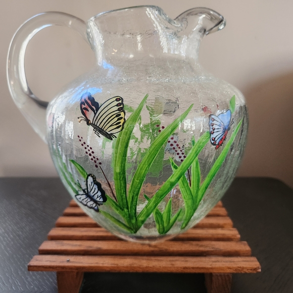 Fifth Avenue Crystal Hand-Painted Crackle Glass Butterfly & Lady Bug Pitcher - Picture 4 of 15